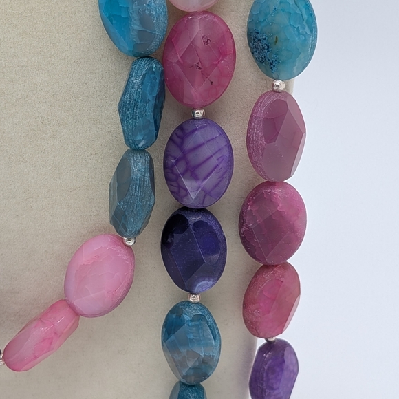 Barse 925 Dyed Agate Triple Strand Statement Necklace - Picture 3 of 7